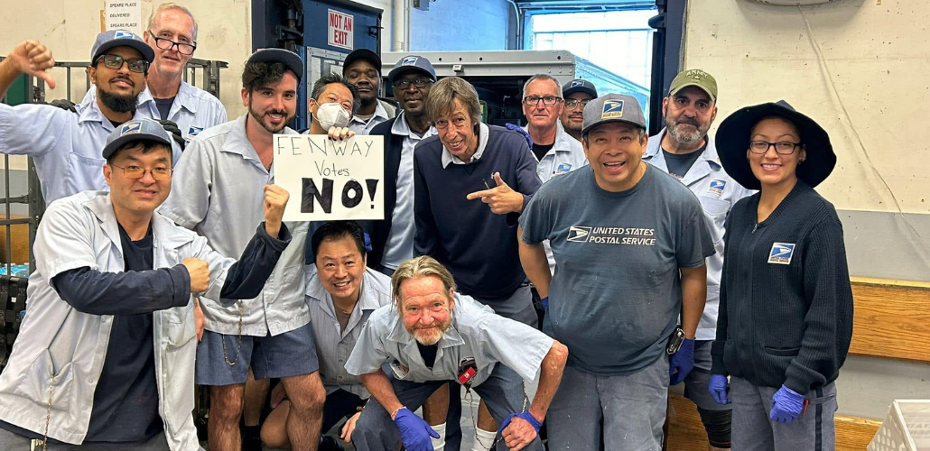 New Voices Gain Ground at Letter Carriers Convention | Labor Notes