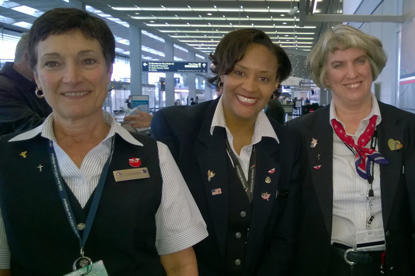 overwhelming union win for american airlines agents labor airline agent