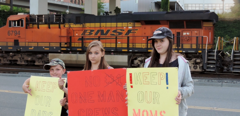 rail workers vote down single person crews labor notes freight train conductor