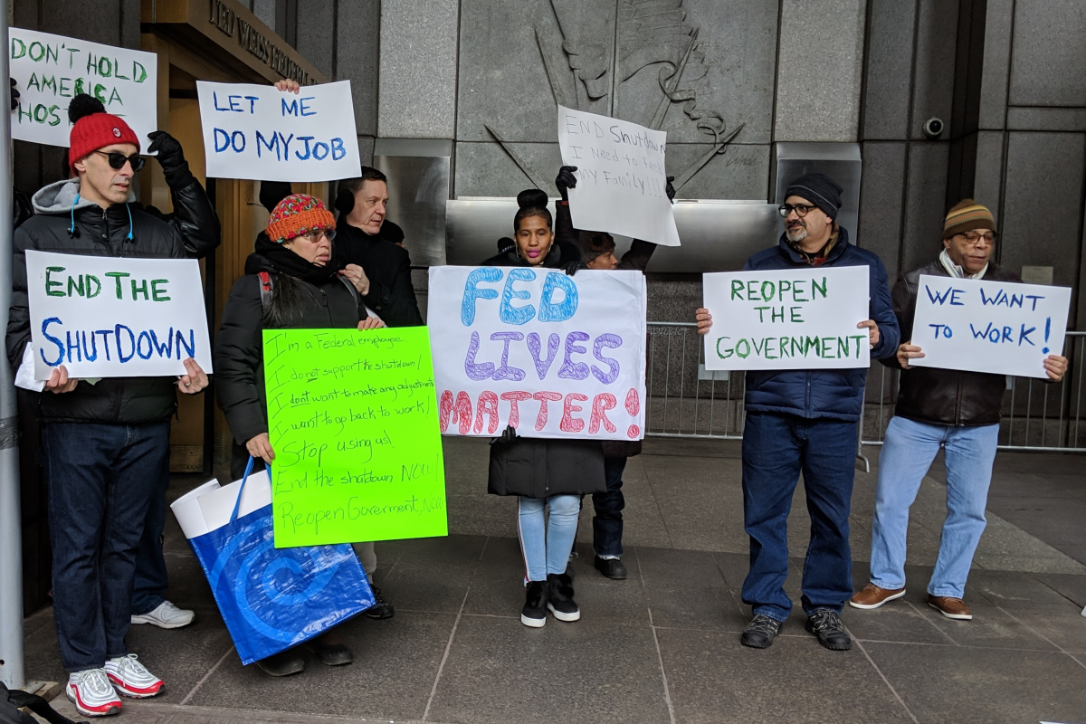 Protesters picket against the January 2019 federal shutdown.
